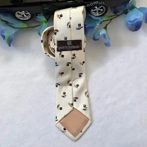 Pierre Balmain 100% Silk Tie - Picture 4 of 6